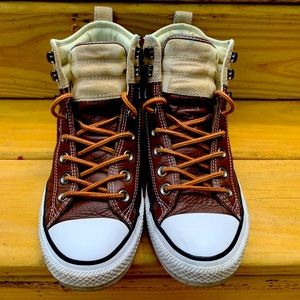 Women’s leather Converse boot